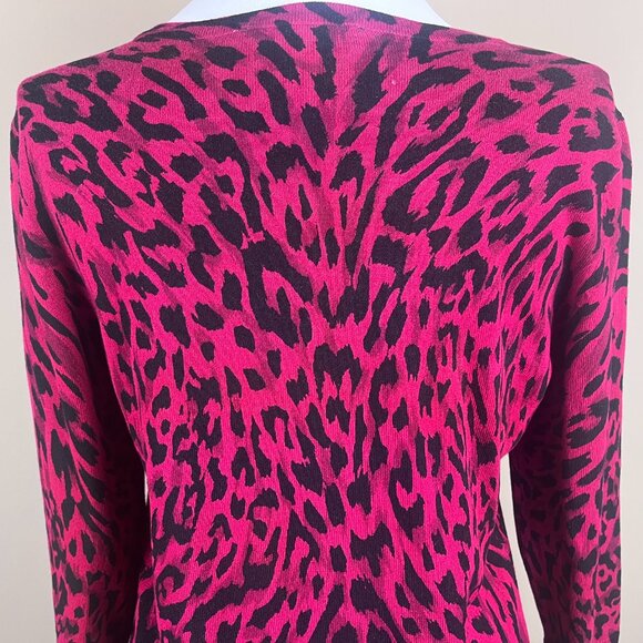 WHBM 3/4 Sleeve Cardigan Sweater Size M Red Black, Animal Print, Round Neckline - Picture 6 of 9